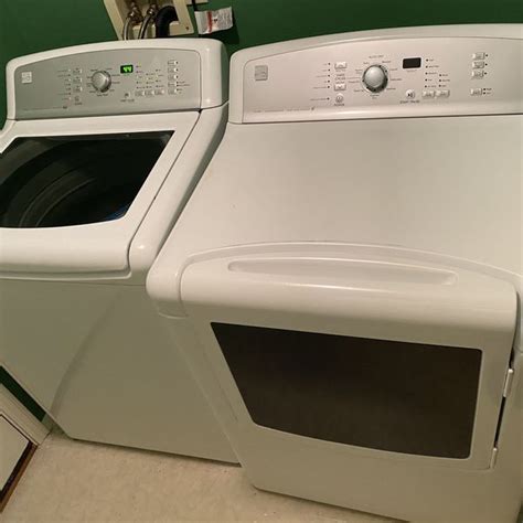 Gas Dryer w Steam Refresh - Metallic. . Kenmore 700 series washer